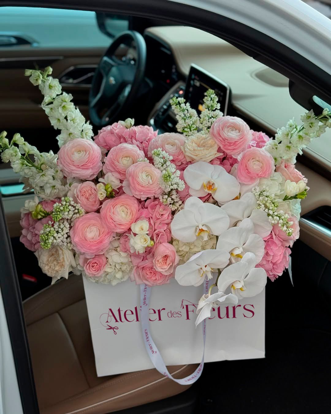 Drive Me to Bloom - Atelier des Fleurs